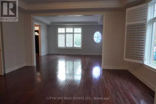 Mississauga (lorne Park), ON L5H4L8,536 CANYON STREET