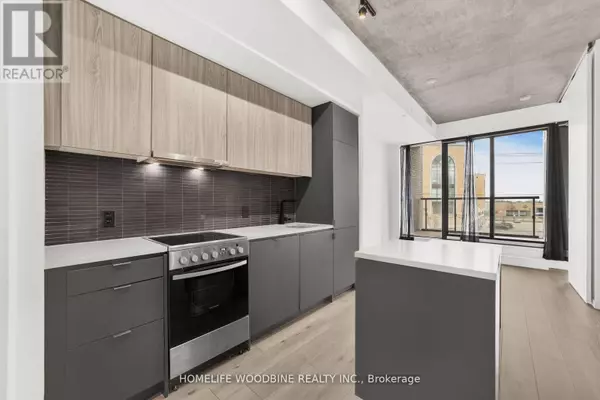 Toronto (stonegate-queensway), ON M8Z0G3,7 Smith CRES South #210