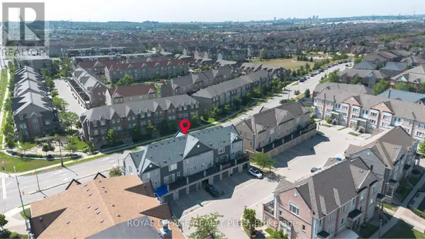 Mississauga (churchill Meadows), ON L5M0P3,3015 Destination DR #5