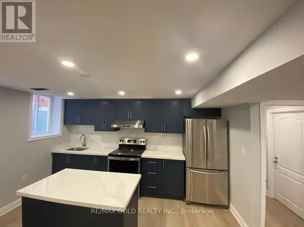 Brampton (snelgrove), ON L7A1G5,74 BRINKLEY DRIVE