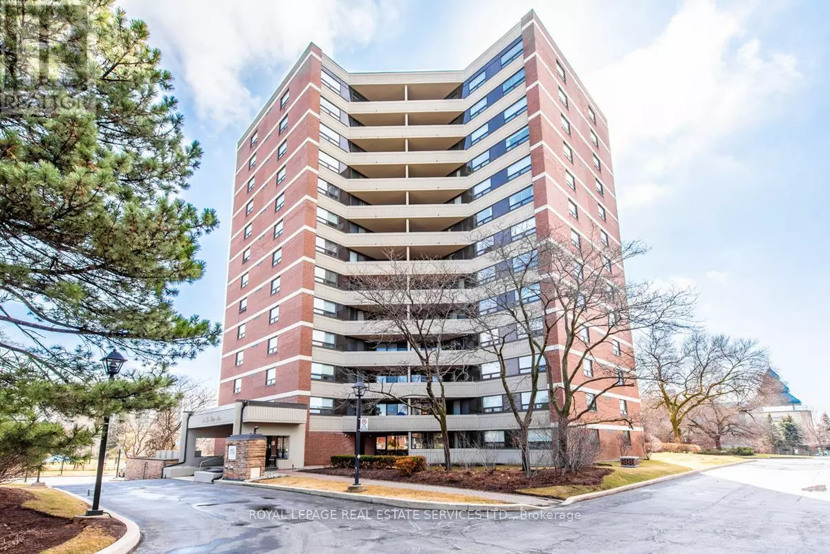 Toronto (humber Heights), ON M9P3T2,95 La Rose AVE #1404