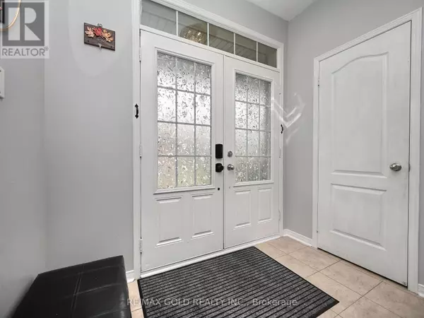 Brampton (sandringham-wellington North), ON L6R3W1,96 LEDGER POINT CRESCENT