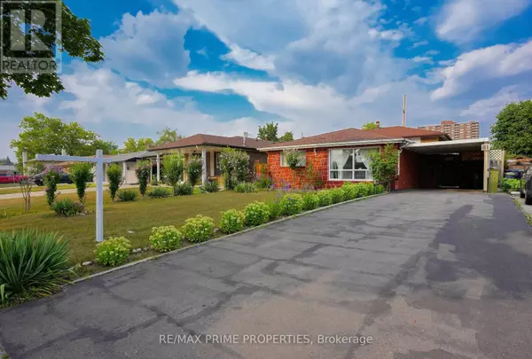81 SILVERSTONE DRIVE, Toronto (mount Olive-silverstone-jamestown), ON M9V3G4