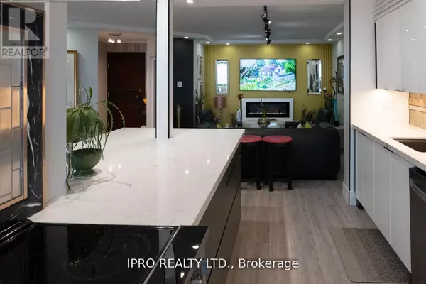 Toronto (islington-city Centre West), ON M9A5C4,1300 Islington AVE #2403