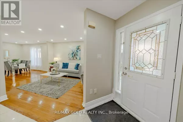 Brampton (heart Lake West), ON L6Z4S9,21 TOWNLEY CRESCENT