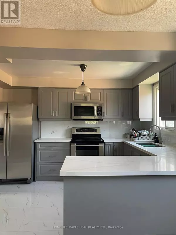 78 PROUSE DRIVE, Brampton (brampton North), ON L6V3A8