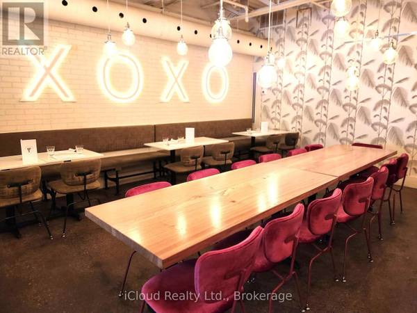 Oakville (co Central), ON L6K3B7,343 KERR STREET