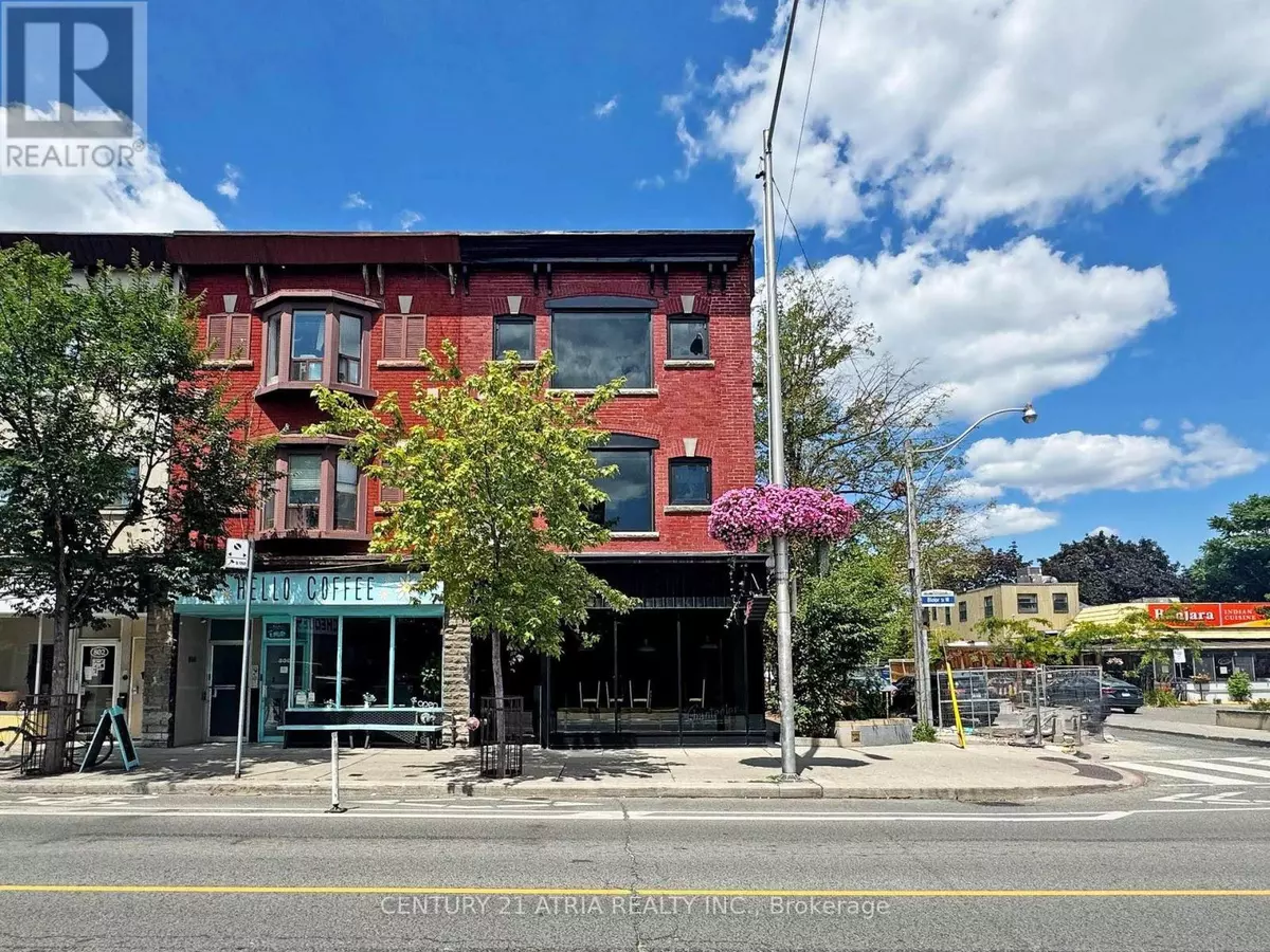 Toronto (dovercourt-wallace Emerson-junction), ON M6G1L9,798 Bloor ST West #2