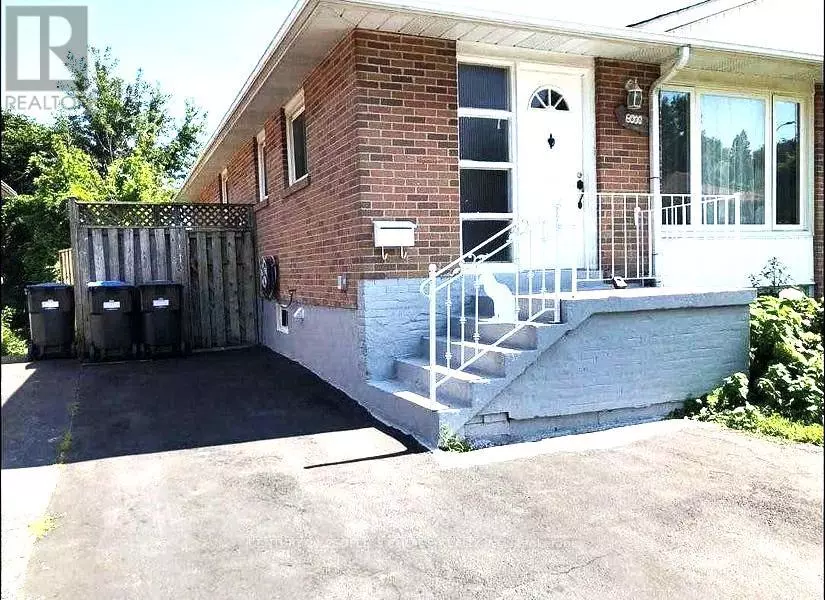 Mississauga (clarkson), ON L5J3Z3,(WALKOUT UNIT) - 2638 SHERHILL DRIVE