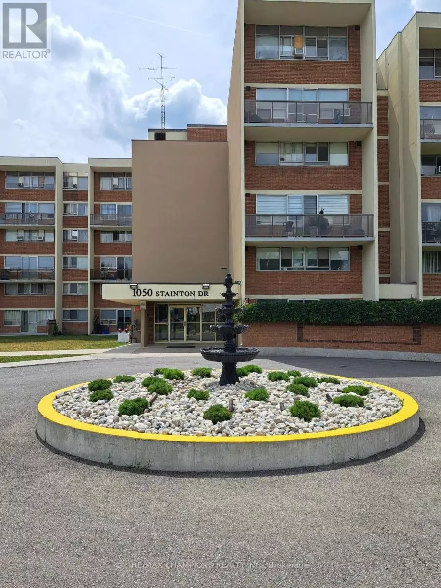 Mississauga (erindale), ON L5C2T7,1050 Stainton DR East #112