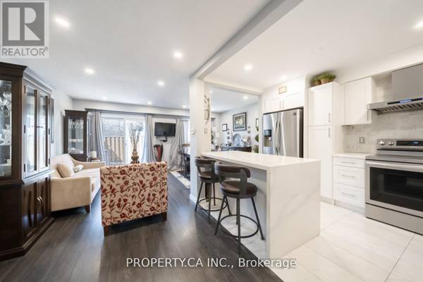 64 DAWSON CRESCENT, Brampton (brampton North), ON L6V3M6