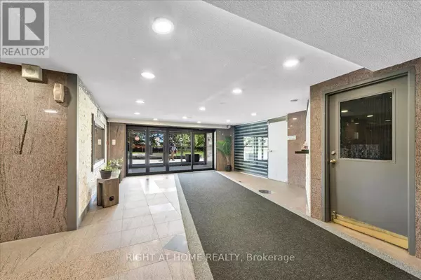 Brampton (queen Street Corridor), ON L6T4B6,4 Lisa ST #412