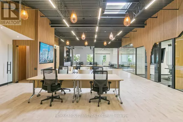 320 Matheson BLVD West #211-B, Mississauga (gateway), ON L5R3R1