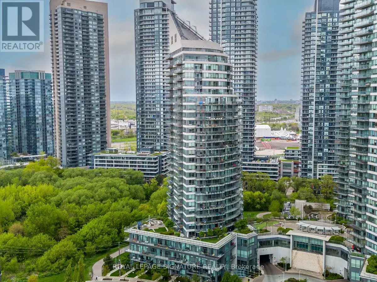 Toronto (mimico), ON M8V0A9,15 Legion RD #1804