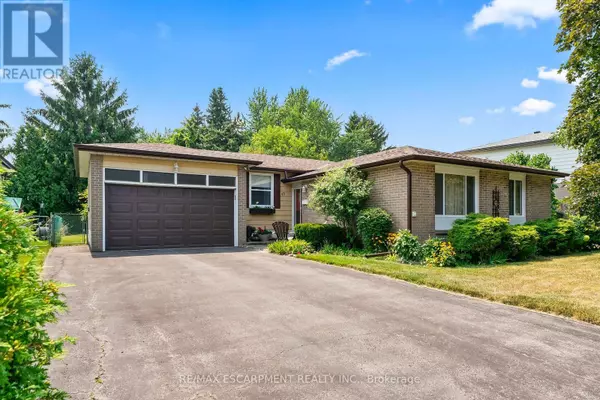 45 DUNBLAINE CRESCENT, Brampton (southgate), ON L6T3H1