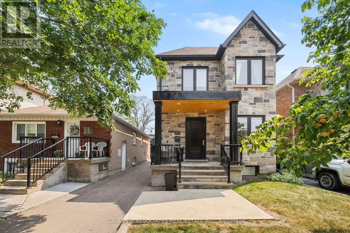 Toronto (yorkdale-glen Park), ON M6B2B6,1213 GLENCAIRN AVENUE