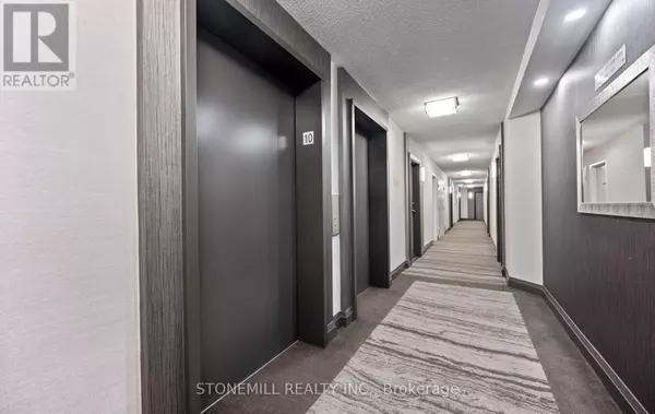 Mississauga (lakeview), ON L5E3K4,1150 Parkwest PL #1004