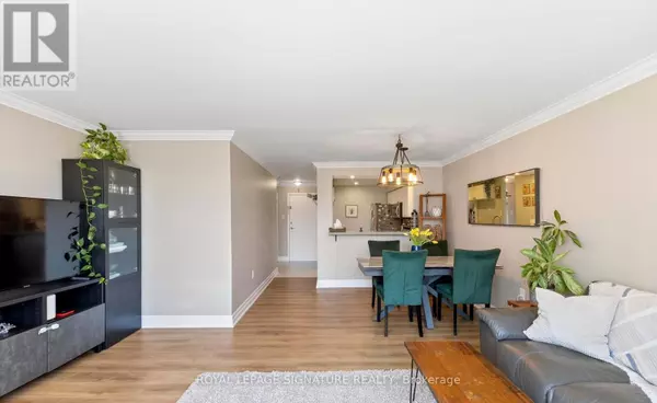 3845 Lake Shore BLVD West #102, Toronto (long Branch), ON M8W4Y3