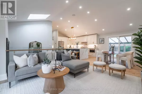 Oakville (wo West), ON L6L2M9,2503 YARMOUTH CRESCENT