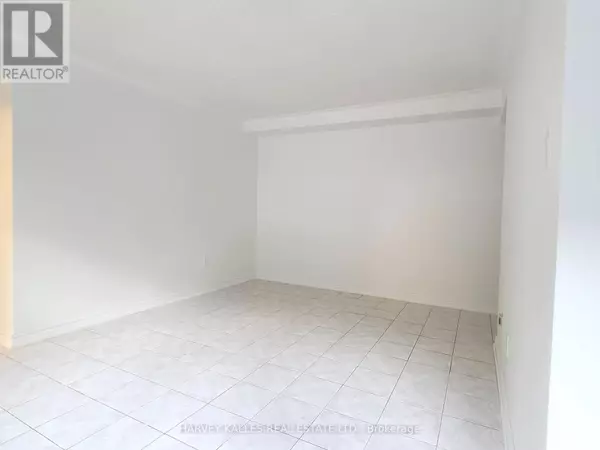 Toronto (beechborough-greenbrook), ON M6M2J9,4 Greenbrook DR #2