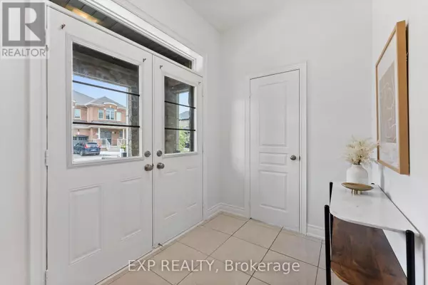 Oakville (jm Joshua Meadows), ON L6H0S8,3107 STREAMWOOD PASSAGE PASS