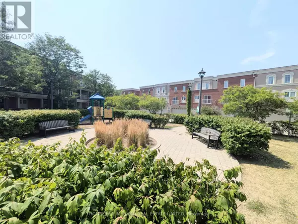 Toronto (york University Heights), ON M3J3T7,365 Murray Ross Pkwy #26