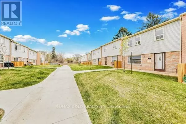 Mississauga (port Credit), ON L5H3V2,1055 Shawnmarr RD #77