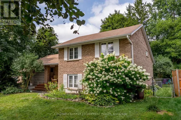 77 ELIZABETH DRIVE, Halton Hills (ac Acton), ON L7J1B4