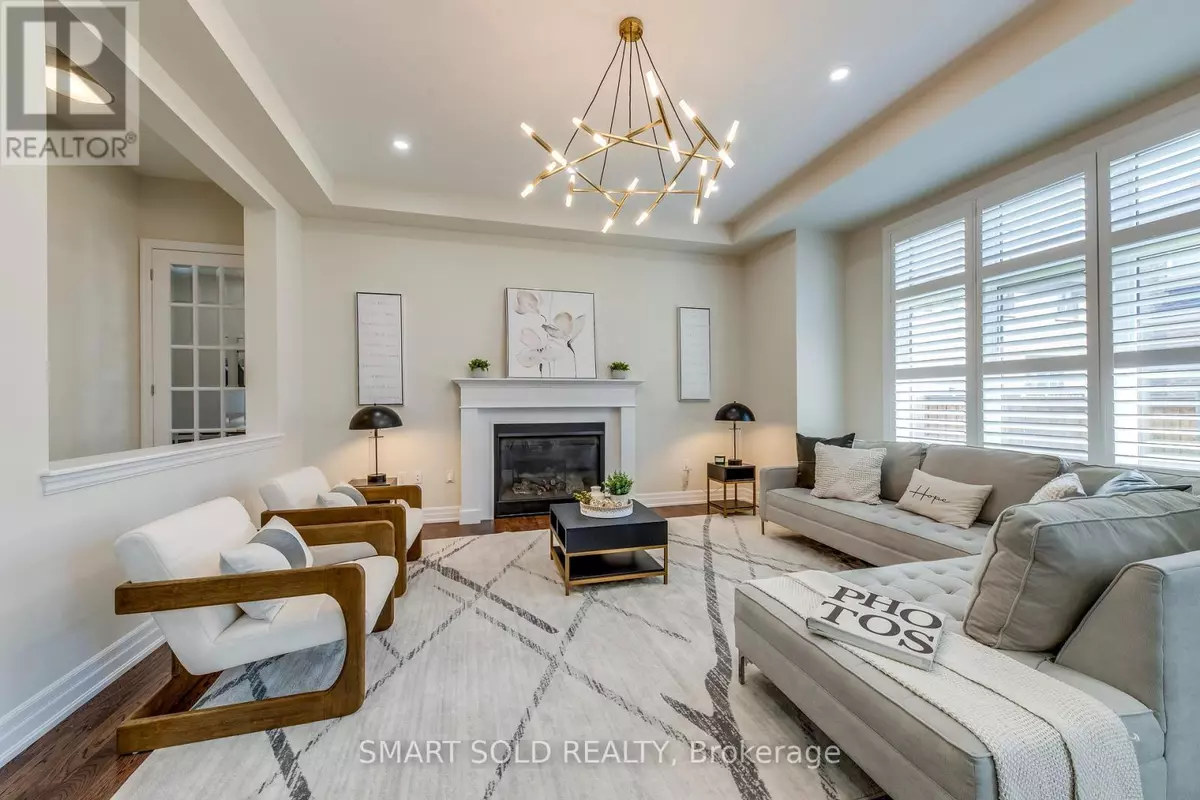 Oakville (go Glenorchy), ON L6M0T1,3263 DONALD MACKAY STREET