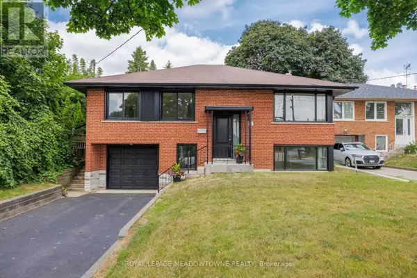 92 THE WESTWAY, Toronto (kingsview Village-the Westway), ON M9P2B2