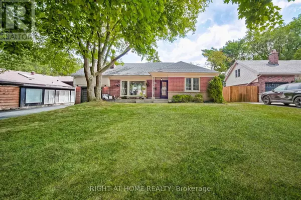Burlington (lasalle), ON L7T2T2,388 LARK AVENUE