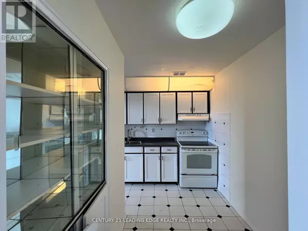 Toronto (york University Heights), ON M3J1B2,80 Grandravine DR #916