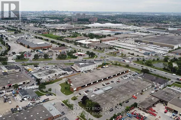 Toronto (west Humber-clairville), ON M9V4A8,20 Baywood RD #13