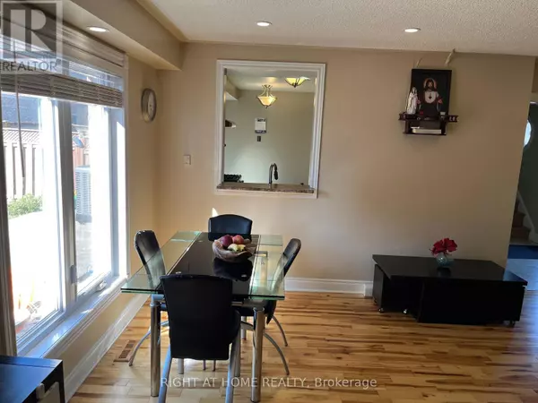 Brampton (fletcher's West), ON L6Y4T5,34 DRINKWATER ROAD N