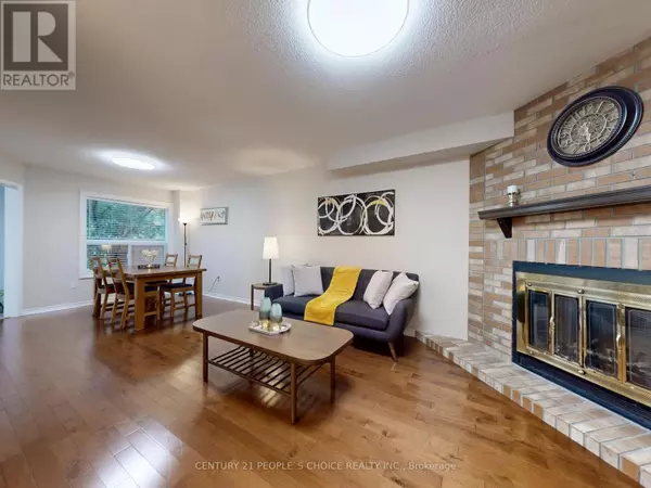 Mississauga (east Credit), ON L5V1V6,6050 Bidwell TRL #66