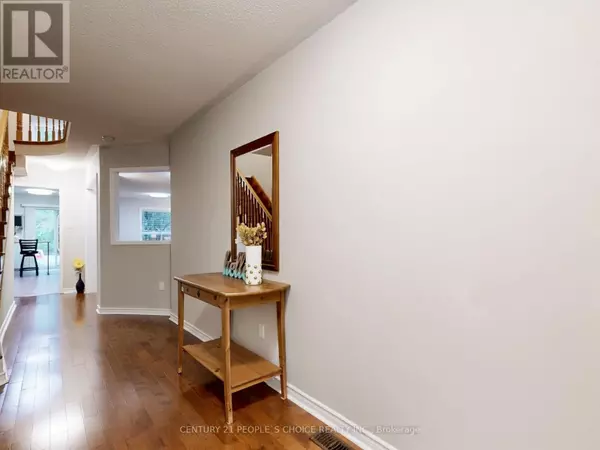 Mississauga (east Credit), ON L5V1V6,6050 Bidwell TRL #66