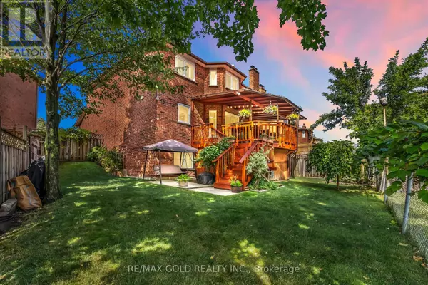 Mississauga (hurontario), ON L5R2A6,552 FARWELL CRESCENT