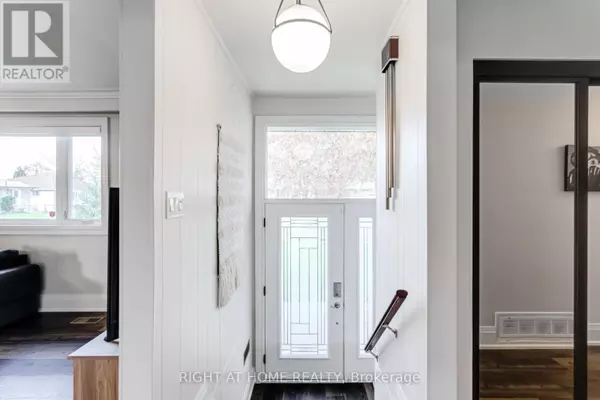 Brampton (northwood Park), ON L6X2C9,43 SHERWOOD CRESCENT