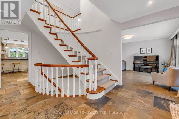 Mississauga (mineola), ON L5G3C9,1593 GLENBURNIE ROAD