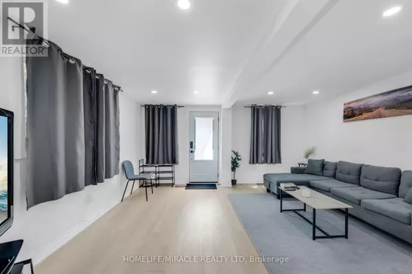 Mississauga (cooksville), ON L5A1V6,195 RANDI ROAD