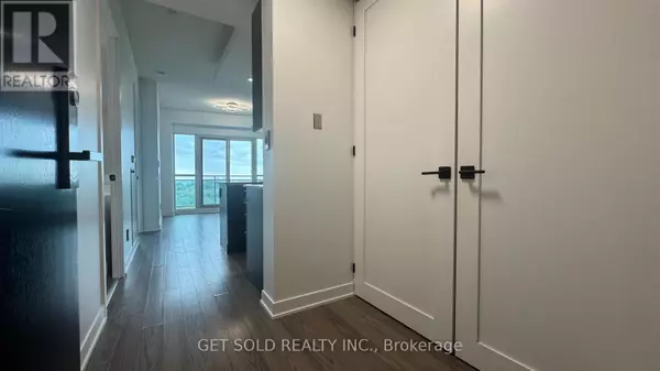 Toronto (mimico), ON M8Y0B3,165 Legion RD North #730