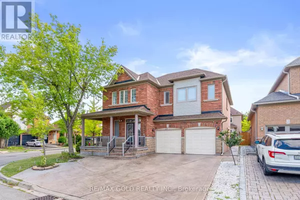 Brampton (sandringham-wellington), ON L6R2W9,25 CASTLE MOUNTAIN DRIVE