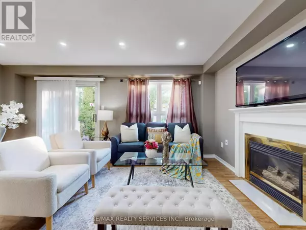 Mississauga (central Erin Mills), ON L5M5Z7,5230 Glen Erin DR #96