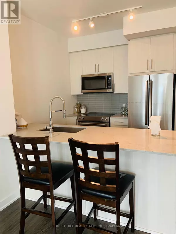Mississauga (city Centre), ON L5B0K8,4055 Parkside Village DR #2321