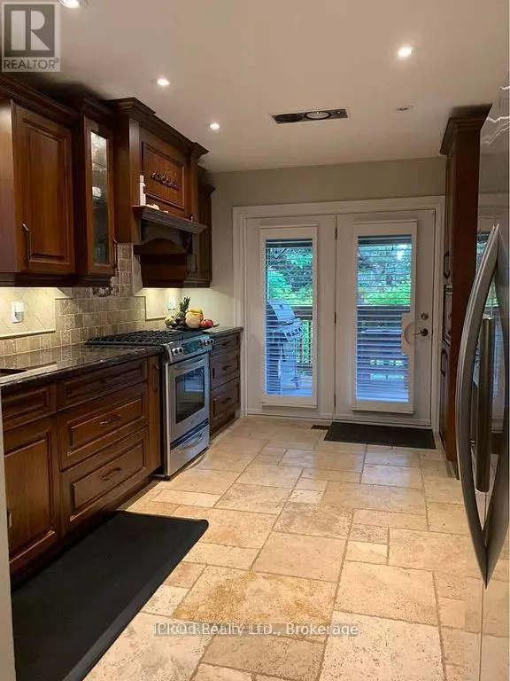 Halton Hills (georgetown), ON L7G5S7,96 SMITH DRIVE