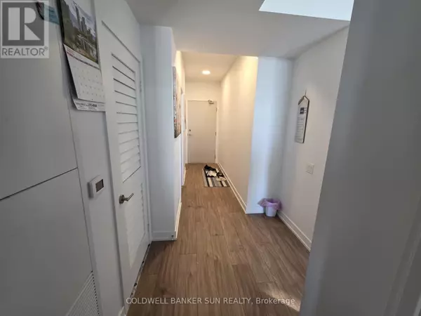 Brampton (northwest Brampton), ON L7A4S6,215 Veterans DR #601