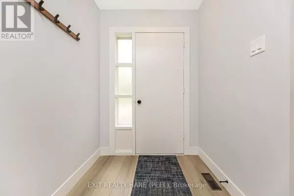 Brampton (northgate), ON L6S1H5,5 GARSIDE CRESCENT