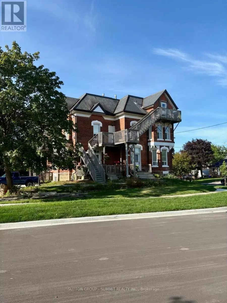 Halton Hills (georgetown), ON L7G1N5,75 Mcintyre CRES #9