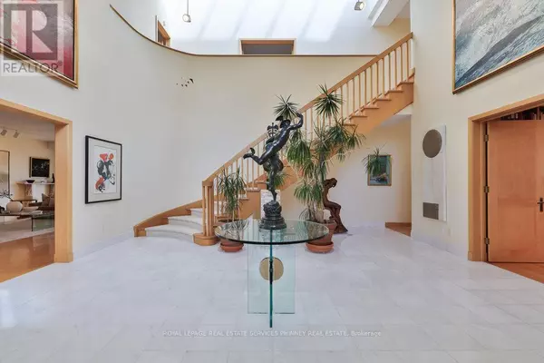 Mississauga (lorne Park), ON L5H2X4,937 WHITTIER CRESCENT