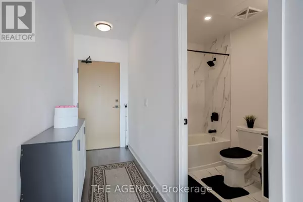 Toronto (islington-city Centre West), ON M8Z0G5,36 Zorra ST #1802